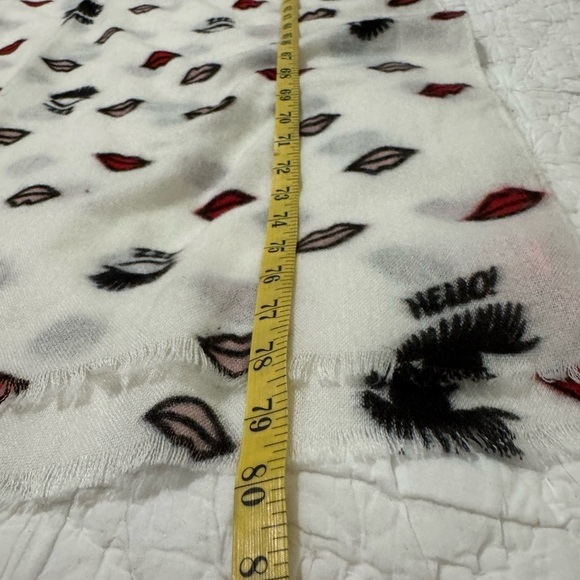 Betsey Johnson Lips and Lashes Scarf Wrap 28” X 80” - Picture 7 of 8